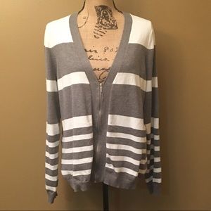 Lane Bryant gray and white zip up cardigan